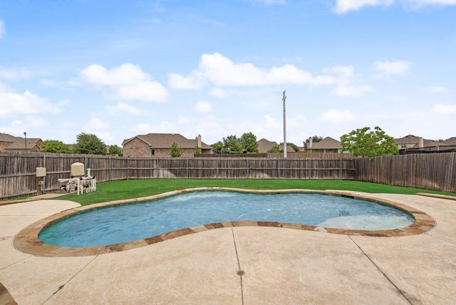 593 Spruce Trail, Forney, TX 75126