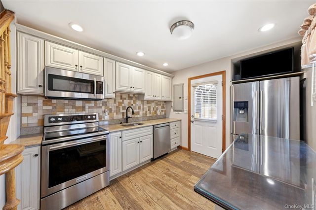 19 Tower Lane, Levittown, NY 11756