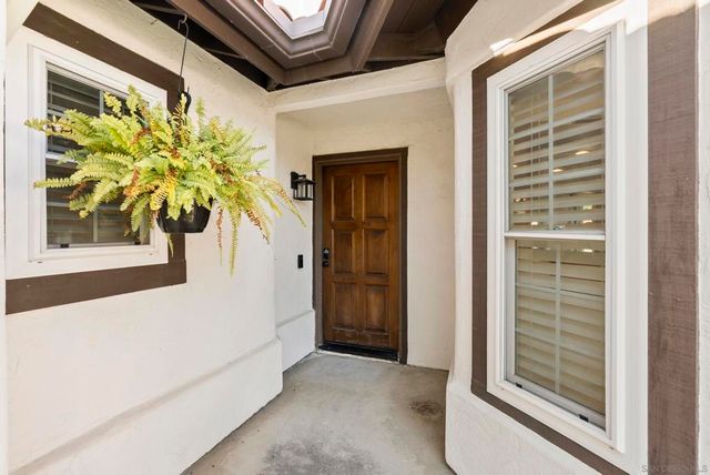 1733 Avenida Segovia, Oceanside, CA 92056