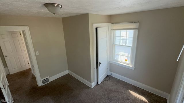 1075 E 177th Street, Cleveland, OH 44119