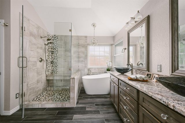 2400 Dunes DR, Pflugerville, TX 78660