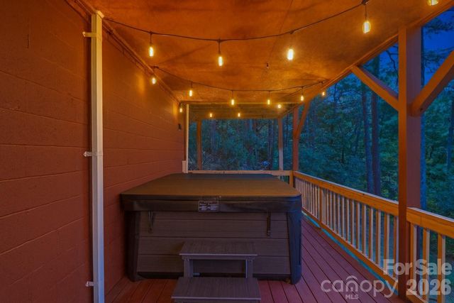 5545 Pine Ridge Drive, Connelly Springs, NC 28612