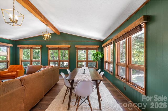 5545 Pine Ridge Drive, Connelly Springs, NC 28612