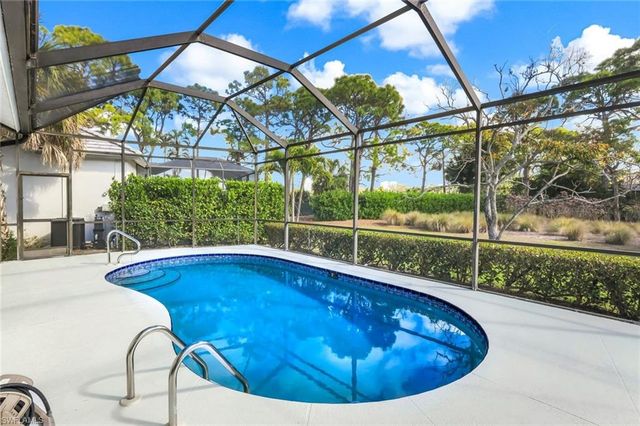 25240 Bay Cedar DR, Bonita Springs, FL 34134