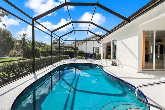 25240 Bay Cedar DR, Bonita Springs, FL 34134