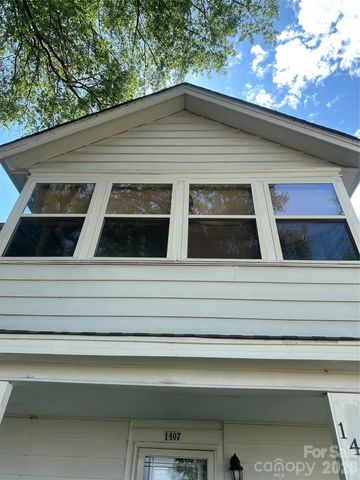 1407 N College Avenue, Newton, NC 28658