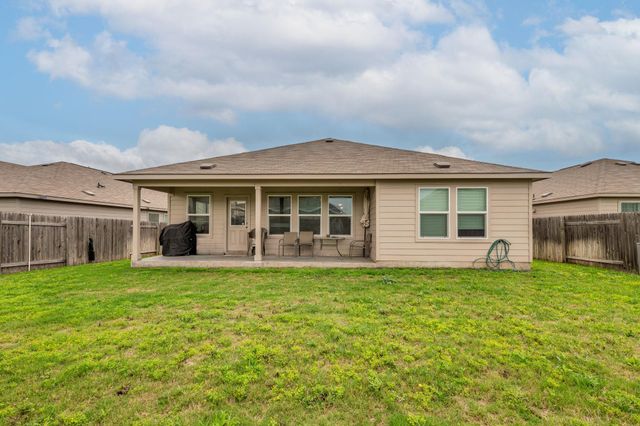 423 Bluejack WAY, Hutto, TX 78634