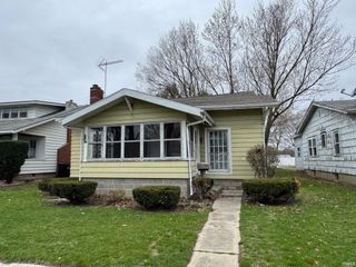 1216 pontiac Street, Rochester, IN 46975