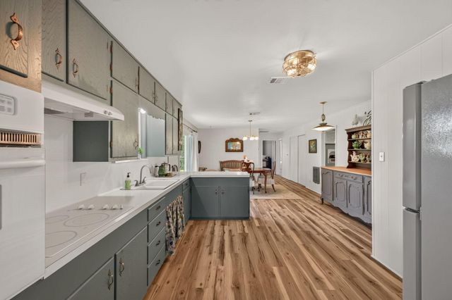 3505 Brunes Mill Road, Columbus, TX 78934