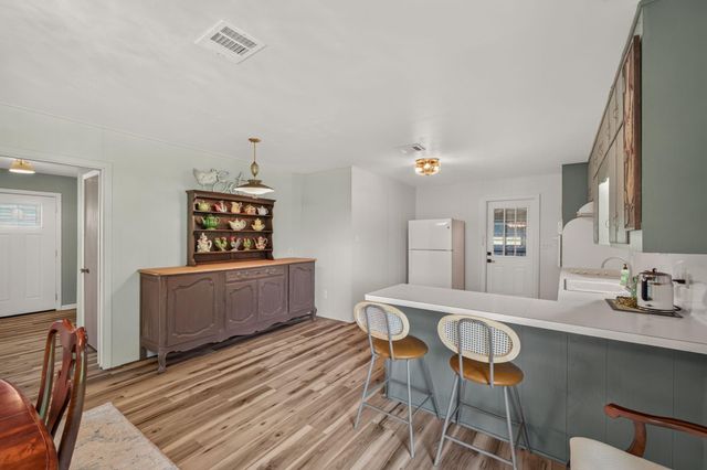 3505 Brunes Mill Road, Columbus, TX 78934