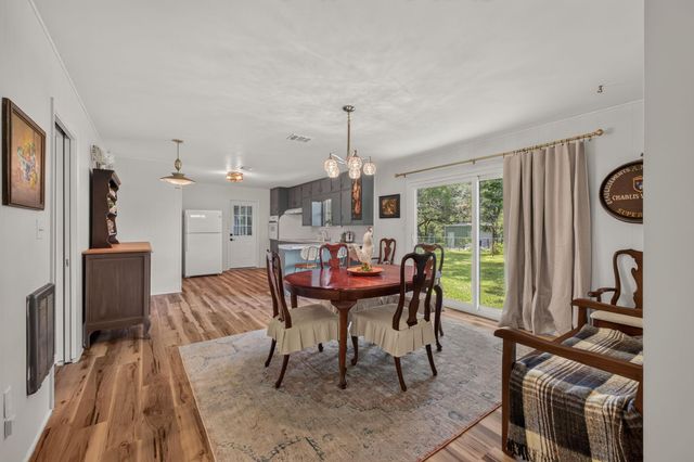 3505 Brunes Mill Road, Columbus, TX 78934
