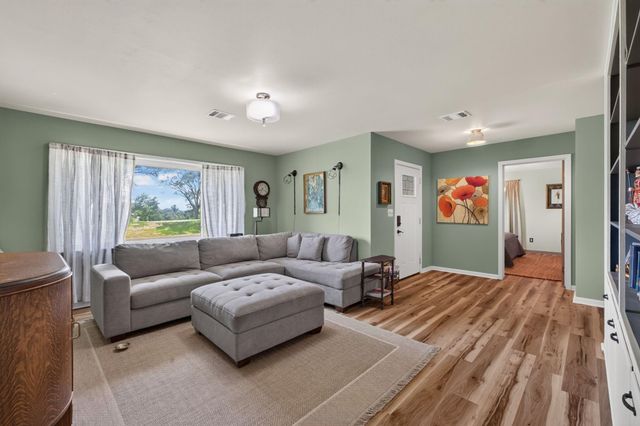 3505 Brunes Mill Road, Columbus, TX 78934