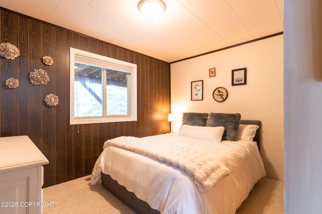 9843 Conifer Street, Anchorage, AK 99507
