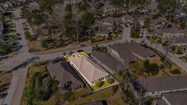 218 Ayana Forest Trail, Conroe, TX 77318