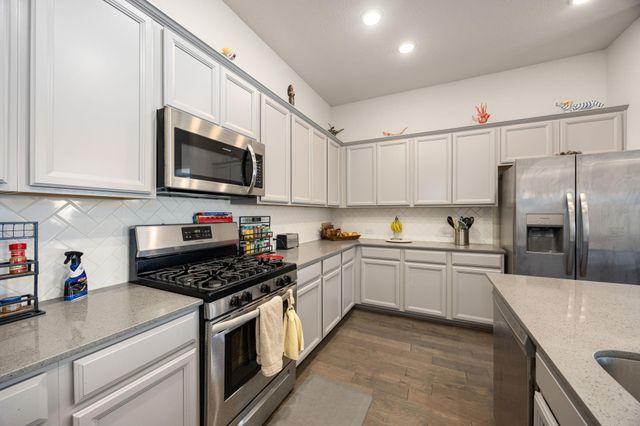 218 Ayana Forest Trail, Conroe, TX 77318