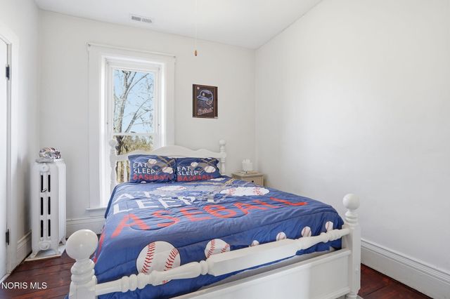 9882 Us-224, Findlay, OH 45840