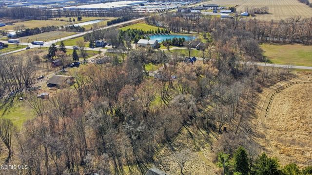 9882 Us-224, Findlay, OH 45840