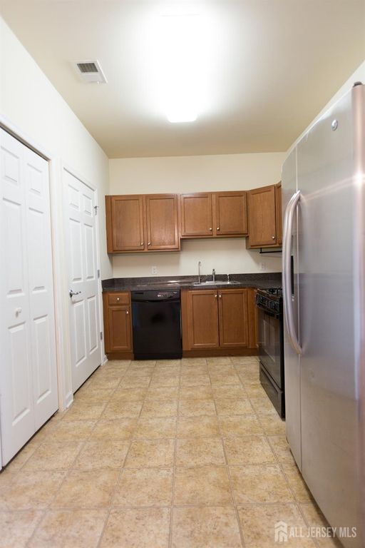 1443 Sierra Drive, Hamilton, NJ 08619