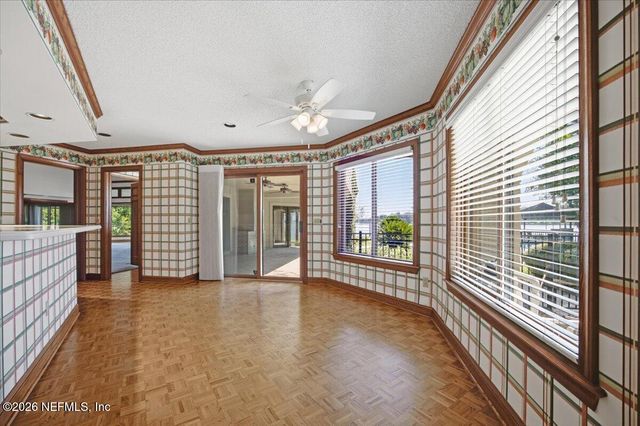 4501 ORTEGA FARMS Circle, Jacksonville, FL 32210