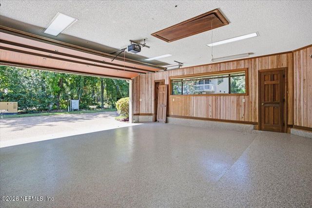 4501 ORTEGA FARMS Circle, Jacksonville, FL 32210