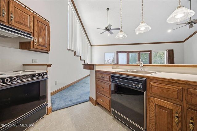 4501 ORTEGA FARMS Circle, Jacksonville, FL 32210