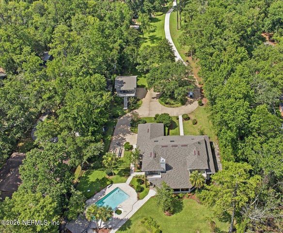4501 ORTEGA FARMS Circle, Jacksonville, FL 32210