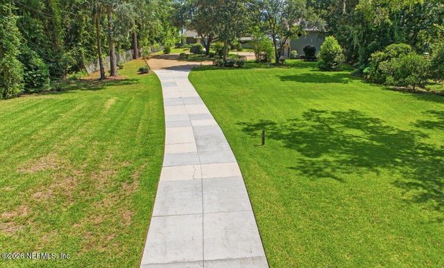 4501 ORTEGA FARMS Circle, Jacksonville, FL 32210