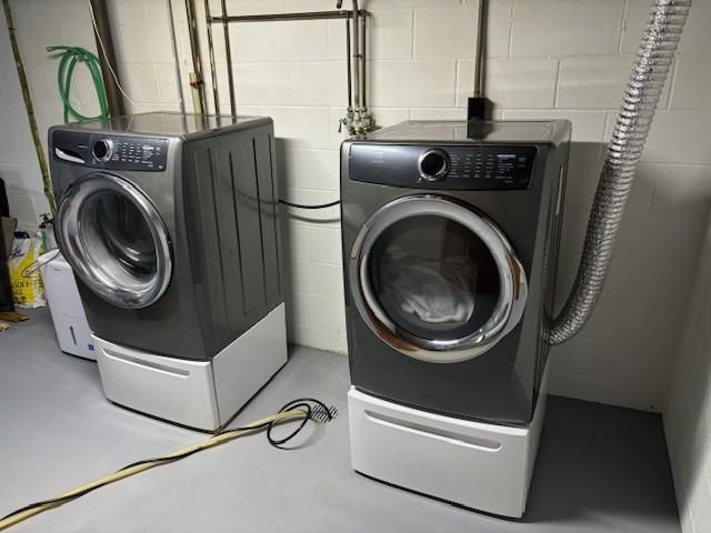 1032 Valley View Road, Faribault, MN 55021