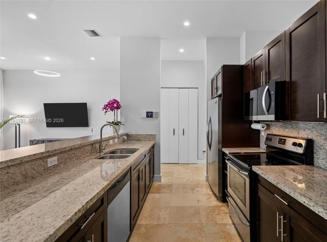 3506 NE 166th Street 4, North Miami Beach, FL 33160