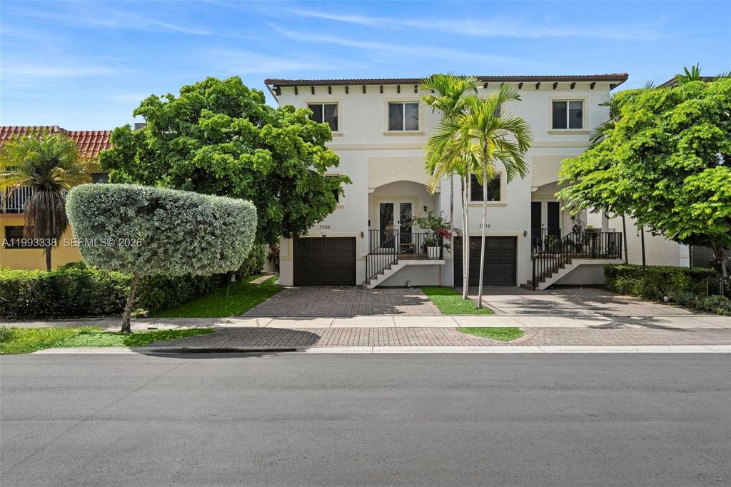 3506 NE 166th Street 4, North Miami Beach, FL 33160