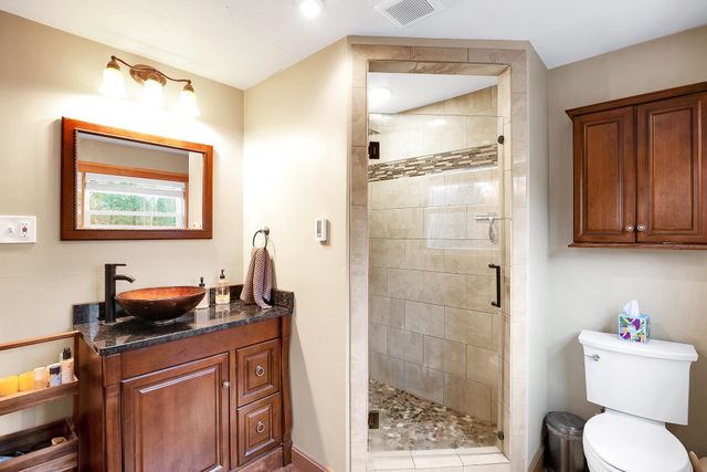 19 Nutter Circle, Barnstead, NH 03225