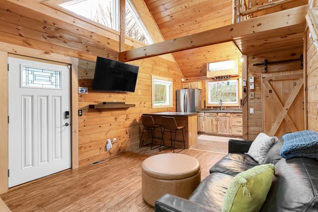 19 Nutter Circle, Barnstead, NH 03225