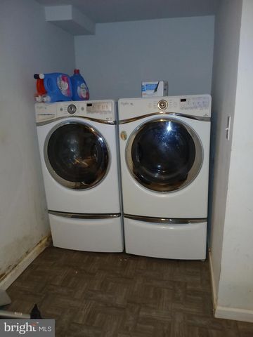 3112 LIBERTY PKWY, Dundalk, MD 21222