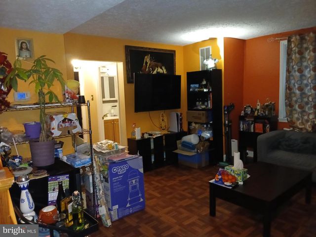 3112 LIBERTY PKWY, Dundalk, MD 21222