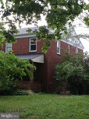3112 LIBERTY PKWY, Dundalk, MD 21222