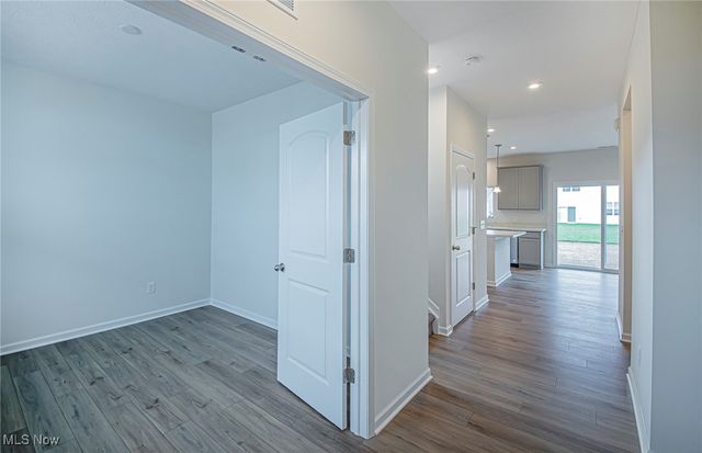 23453 St Andrews Drive, Columbia Station, OH 44028