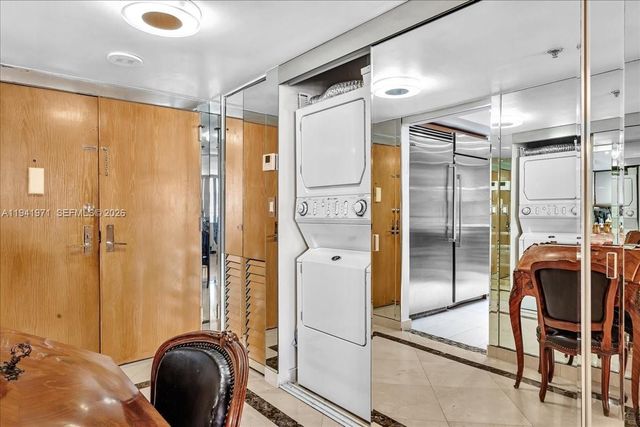 8877 Collins Ave PH-2, Surfside, FL 33154