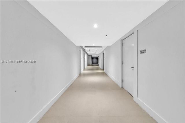 8877 Collins Ave PH-2, Surfside, FL 33154