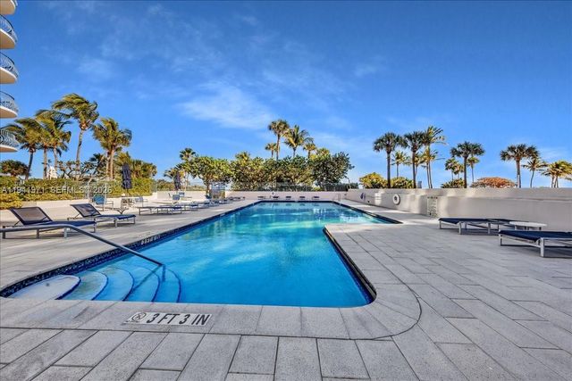 8877 Collins Ave PH-2, Surfside, FL 33154