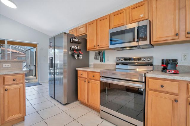 161 HIDEAWAY BEACH LANE, Kissimmee, FL 34746