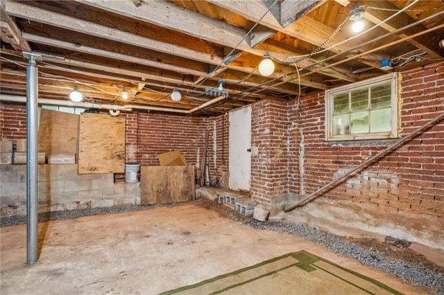 1825 Dorsey Avenue, Atlanta, GA 30344