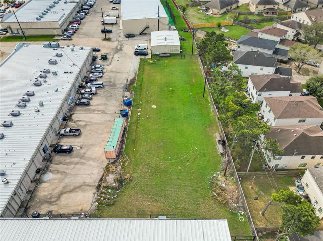 7951 Barker Cypress Road, Cypress, TX 77433