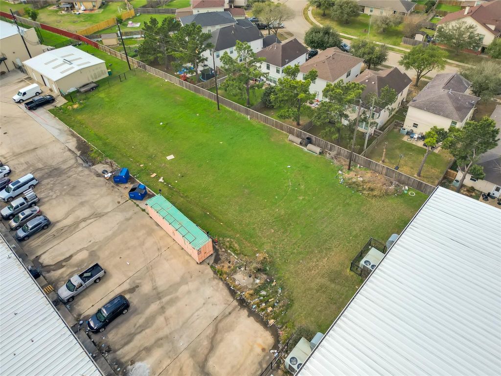 7951 Barker Cypress Road, Cypress, TX 77433