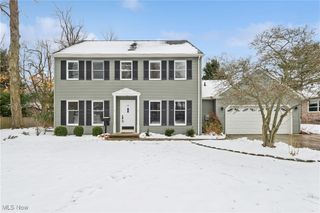 29603 Electric Drive, Bay Village, OH 44140