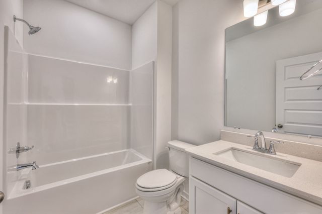 3236 Ventura Ave, White House, TN 37188