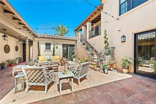 9 Paniolo Road, Ladera Ranch, CA 92694