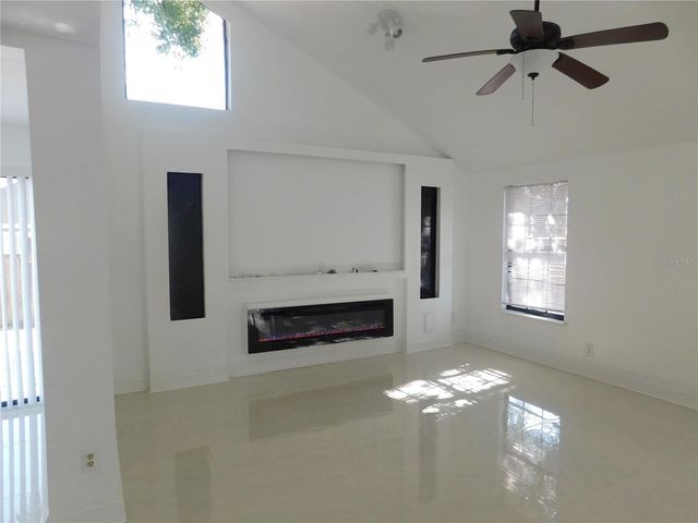 2233 SPRINGWOOD CIRCLE W, Clearwater, FL 33763