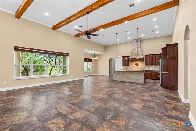611 Shady Hollow, New Braunfels, TX 78132