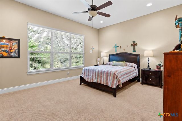 611 Shady Hollow, New Braunfels, TX 78132