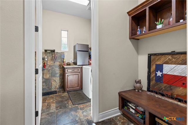 611 Shady Hollow, New Braunfels, TX 78132